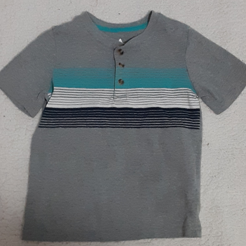 Gray kids shirt